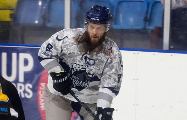 Fan favourite Laseck back in the fold